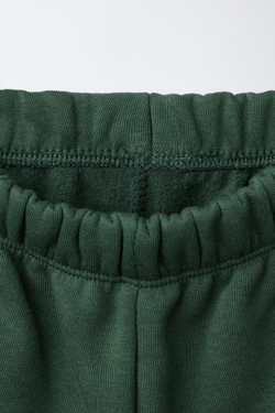 ZARA КОМПЛЕКТ ИЗ ТОЛСТОВКИ И БРЮК-ДЖОГГЕРОВ, ЗЕЛЕНЫЙ