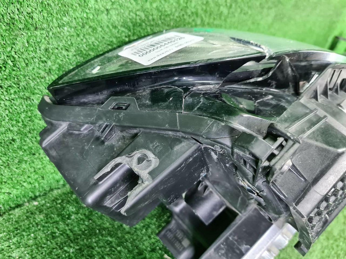 Фара правая Geely Atlas Pro (2021-н.в.) LED