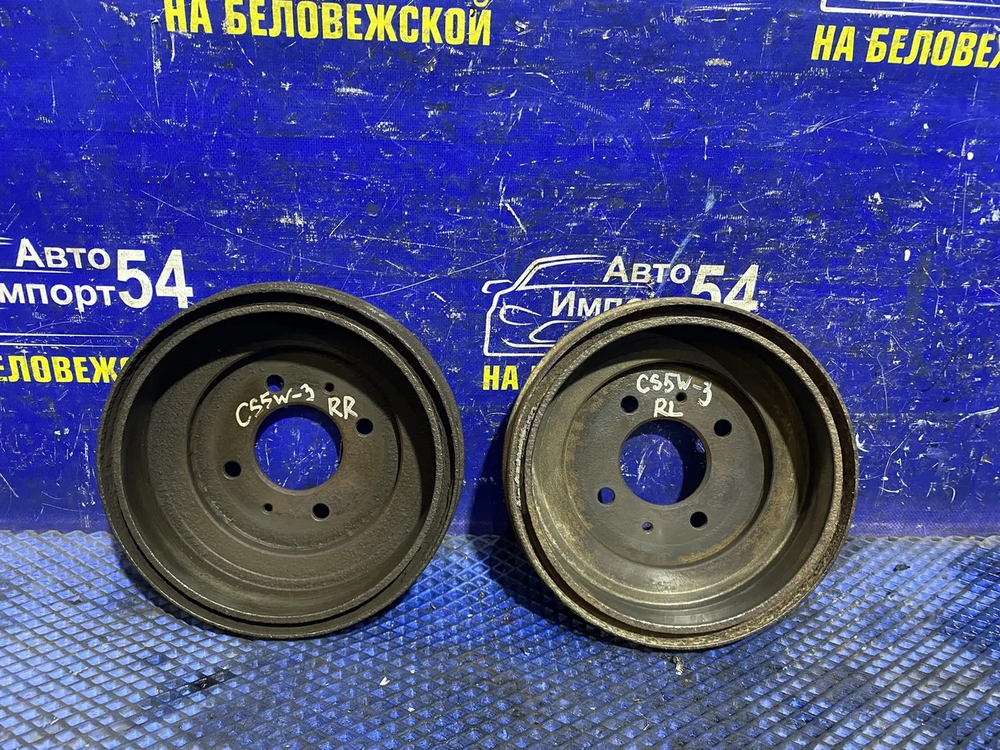 Барабан тормозной задний MITSUBISHI LANCER CEDIA 2000