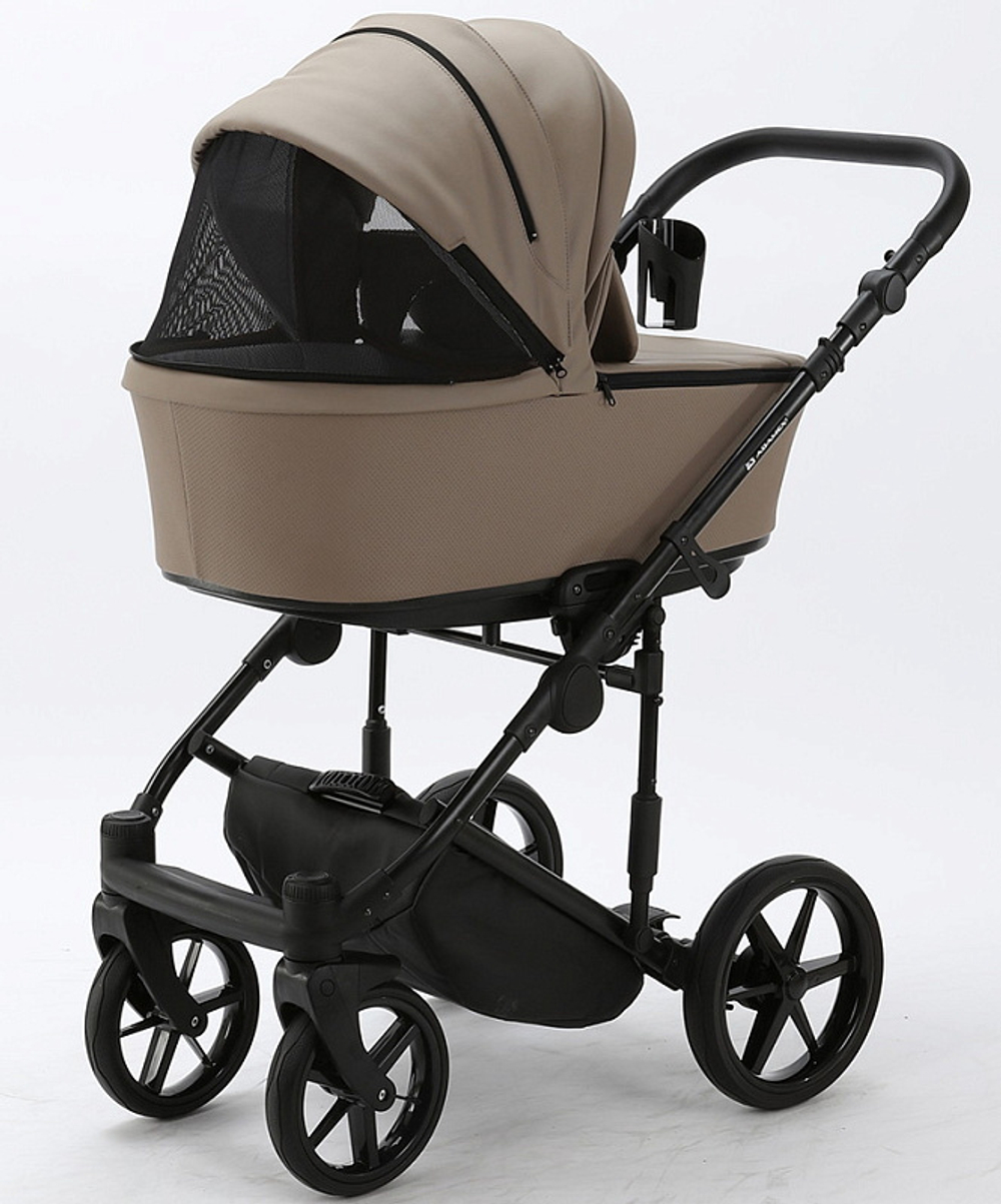 Детская коляска Adamex Zico Deluxe 3 в 1 Z-SA09 ТЕМНО-БЕЖЕВАЯ КОЖА