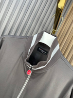 Костюм Kiton