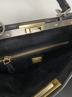 Сумка Fendi Peekaboo Bag Soft Leather