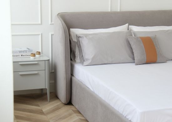 Кровать двуспальная Classic 160 см (серый, велюр)