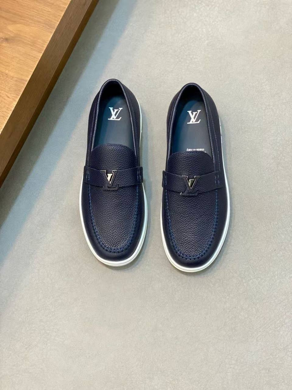 Слипоны Louis Vuitton