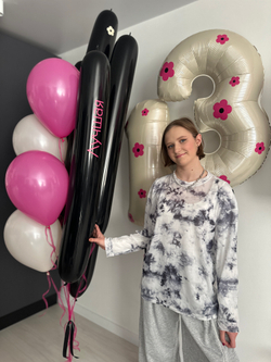 Воздушные гелиевые шарики с доставкой по Хабаровску фуксия/черный ШДМ №4867