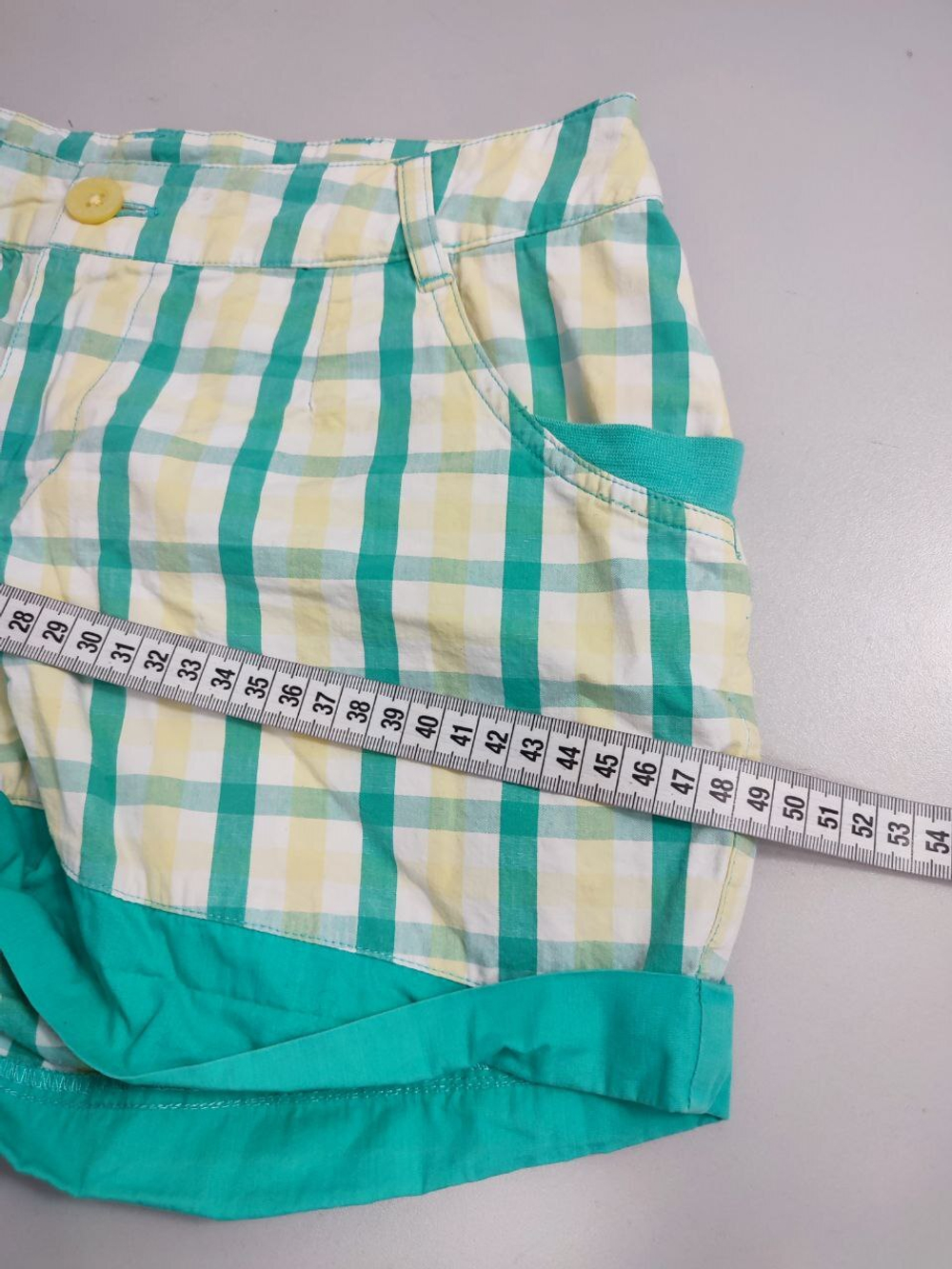 Шорты Reebok в клетку 42 размер