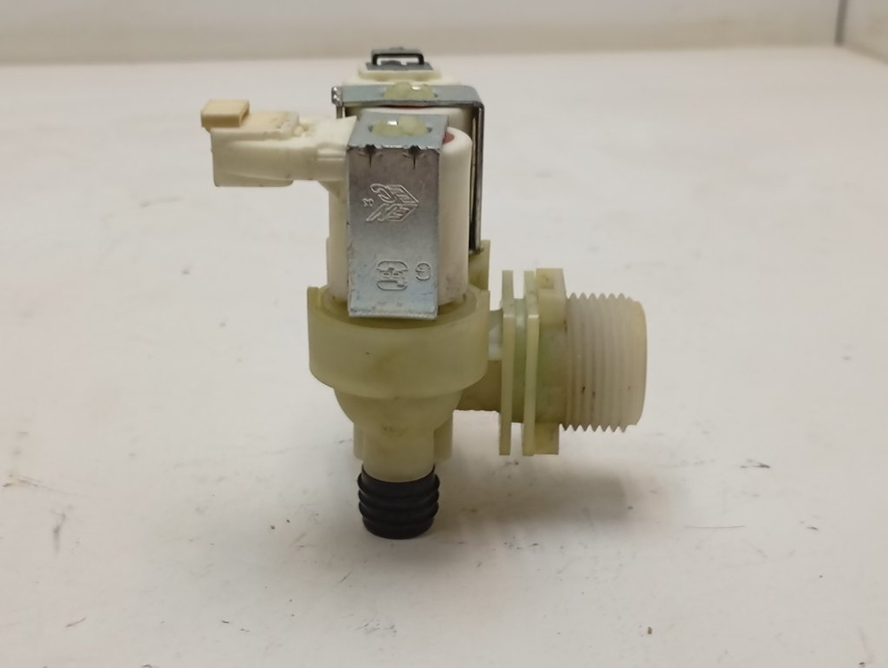 WMUF5050 кт42 Клапан подачи воды стиральной машины Hotpoint-Ariston б/у