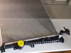 Радиатор Hongqi H5