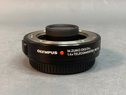 Olympus MC-14 1.4x Teleconverter