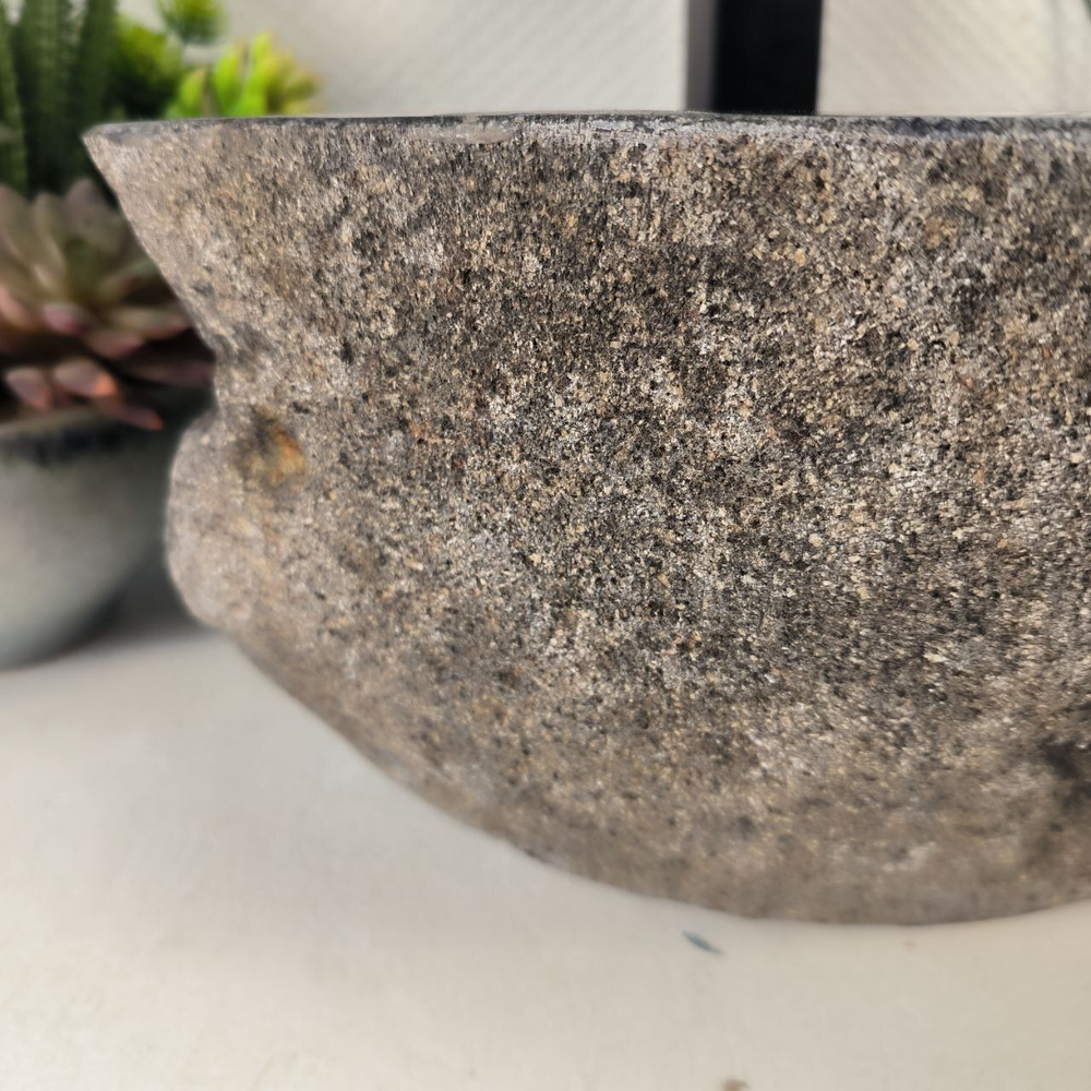 Раковина из речного камня RS-64986 38*33*15 0855