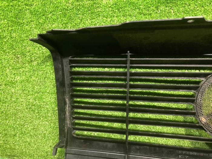 Решетка радиатора Mercedes G W463 (1990-2008)