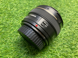 Canon EF 50mm 1.4 USM