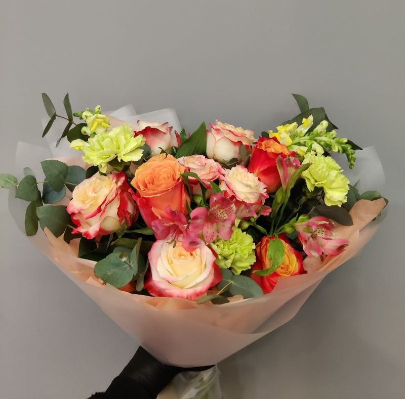 Букет "Праздничный акцент"