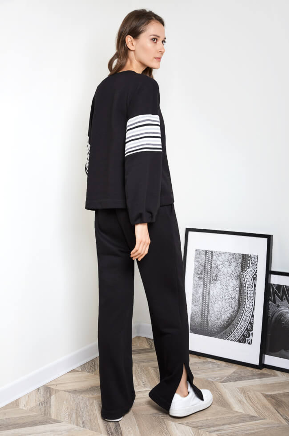 22429 Джемпер женский (черный)