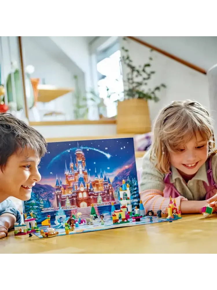 Конструктор Disney 43253 Новогодний адвент-календарь