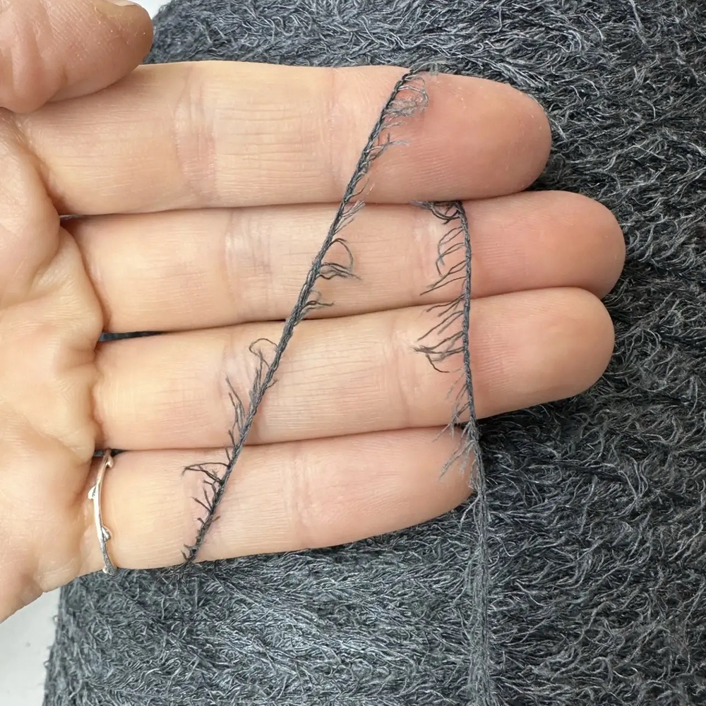 DREAMER - Luxury Production by Ri.Go; 50% меринос, 50% шёлк; 700м/100гр; Травка; col. 80217, цвет: графитовый