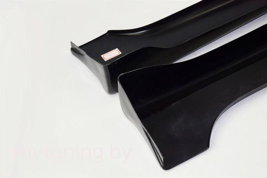 Накладки на пороги V.5 для VW Golf 6 2008-2016