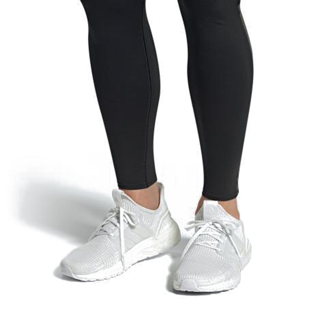 Кроссовки Adidas Ultraboost 19
