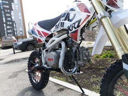 Мотоцикл KAYO BASIC YX140 PITBIKE