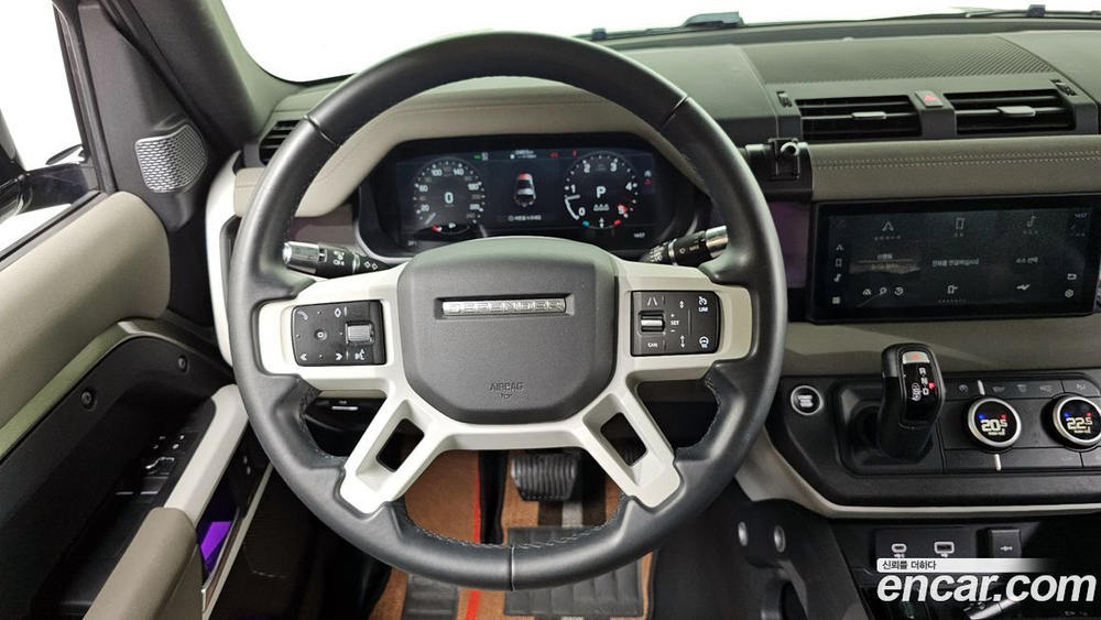 Land Rover Defender (L663) 90 D250 SE (06.2021)
