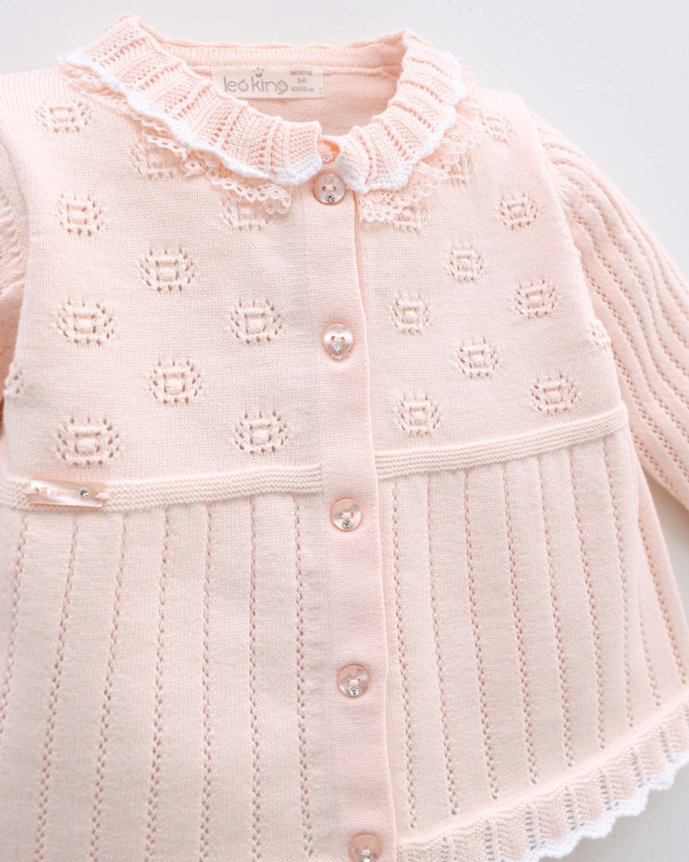 кофта с брюками и шапочкой