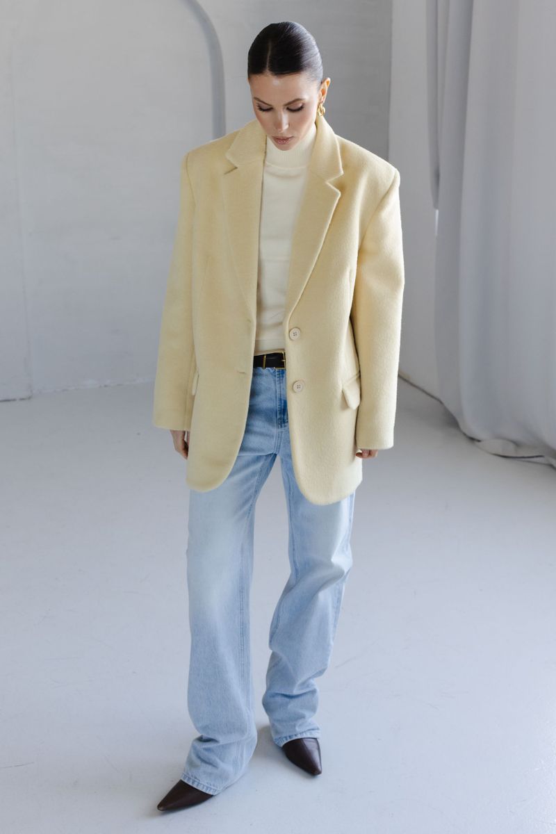 Пальто из смесовой шерсти однобортное укороченное лимонное