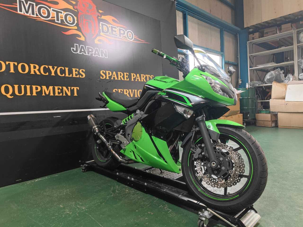 Kawasaki Ninja 400R 2013