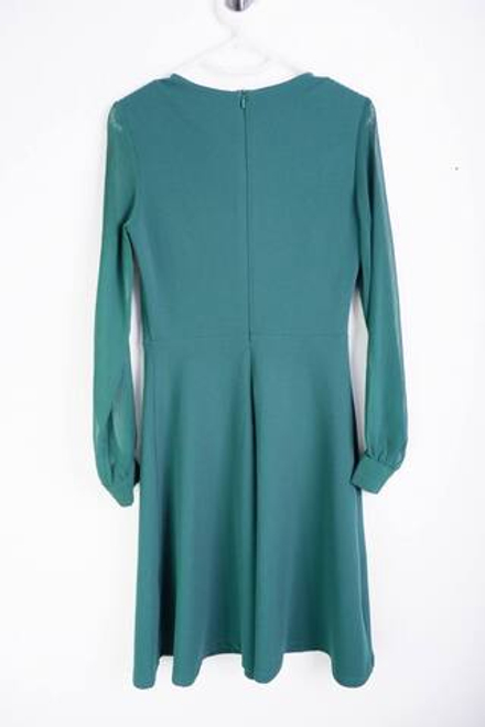 Платье Incity изумрудного цвета, визуально 42 размер