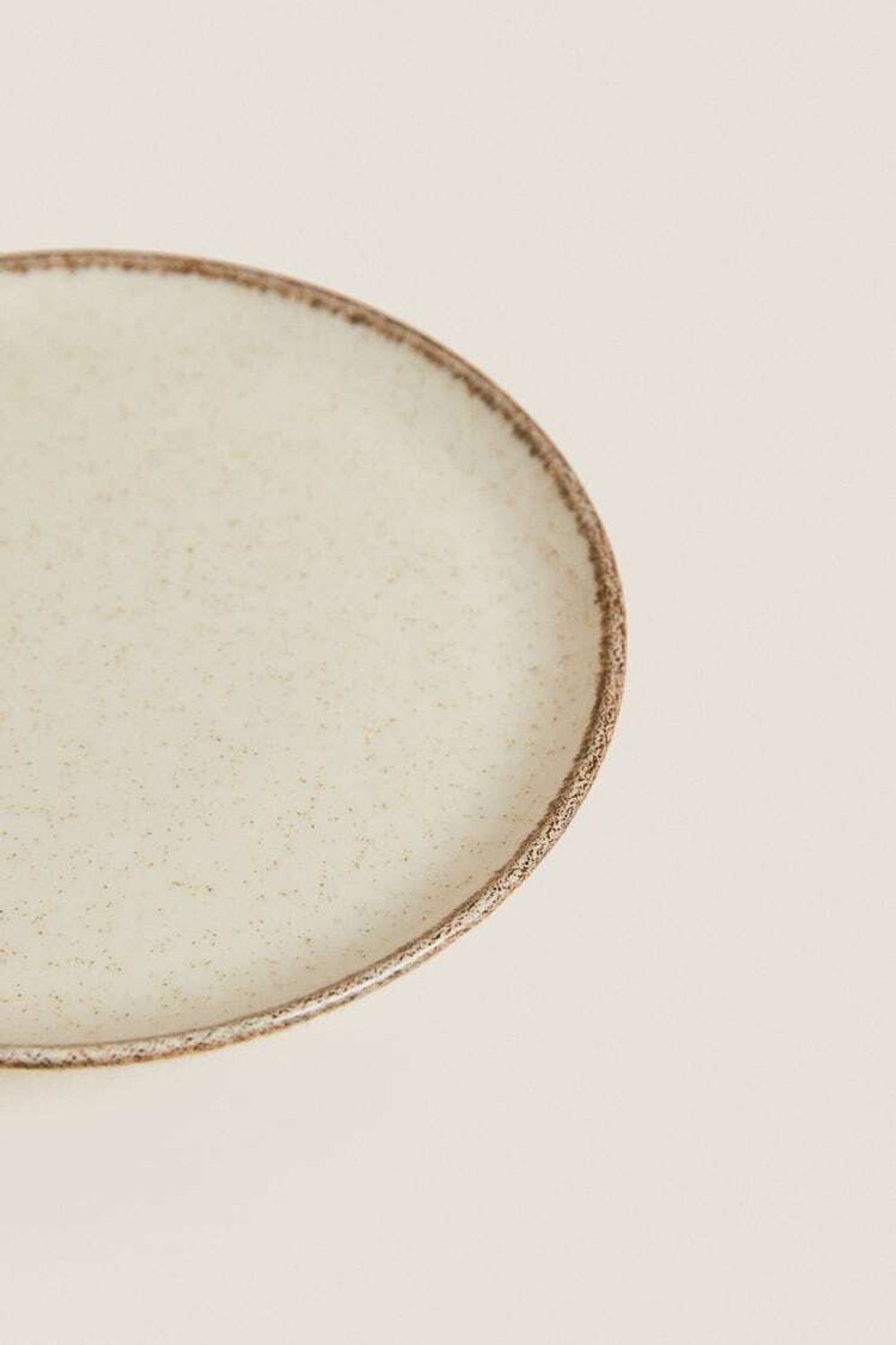 ZARA HOME ФАРФОРОВАЯ БОКОВАЯ ТАРЕЛКА, СВЕТЛО-БЕЖЕВЫЙ