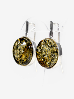 Серебряные серьги с цельным зеленым янтарем (19 мм), серебро 925 пробы