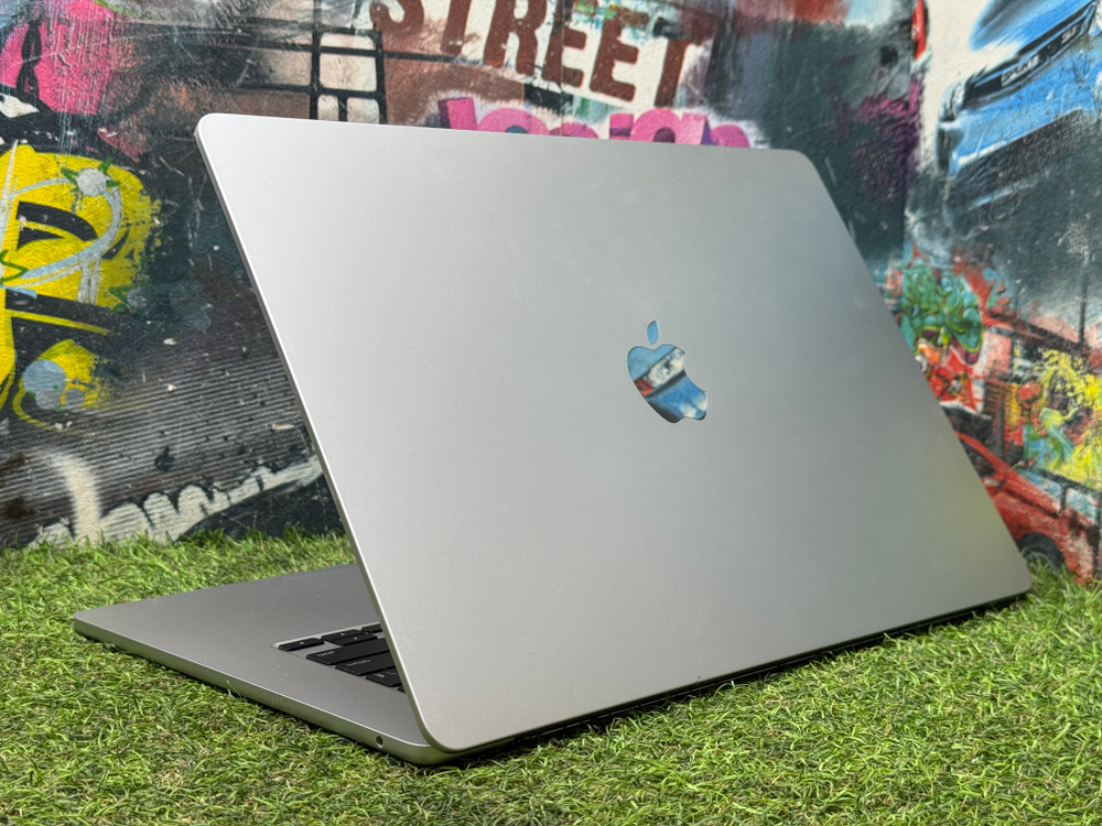 MacBook Air 15 2023 M2 8/256GB A2941