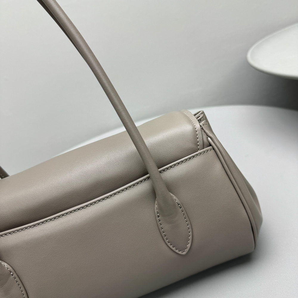 Miu Miu Bag 28 cm