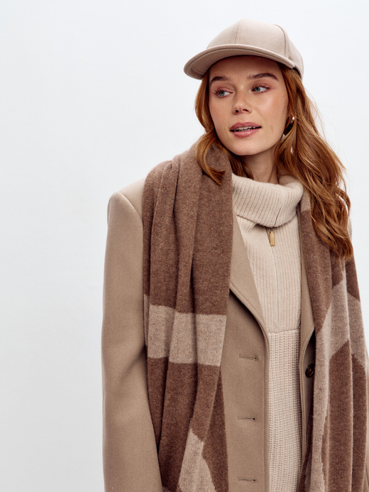 Бейсболка из шерсти