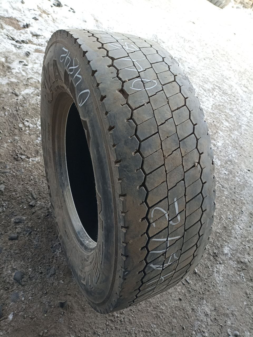 315/70R22.5 Kama NR202 шина б/у