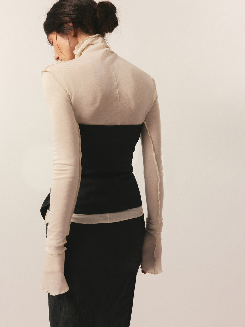 Корсетный топ асимметрия