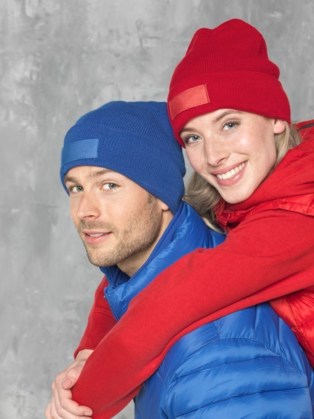 Шапка Boreas с нашивками