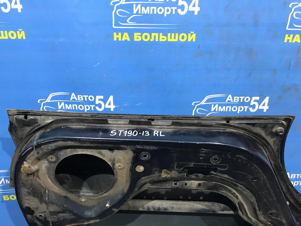 Дверь задняя левая TOYOTA CORONA 1995
