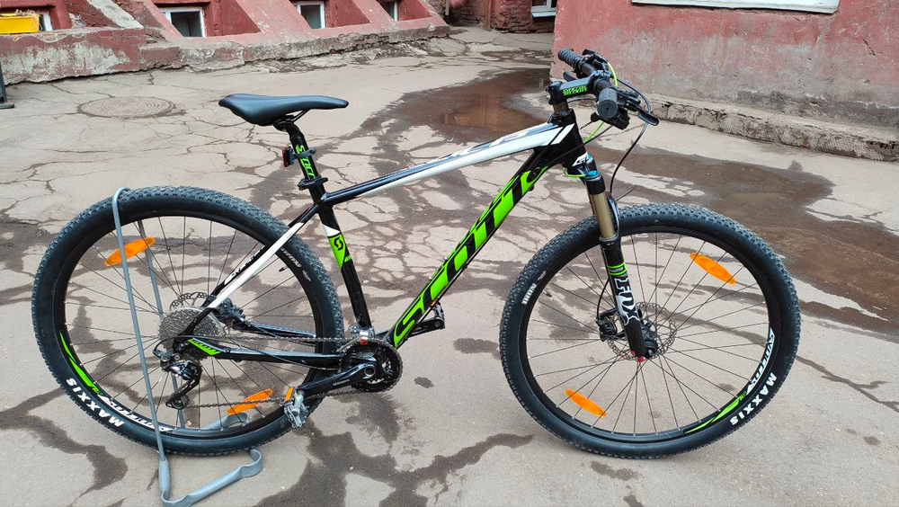 Велосипед горный спортивный Scott Scale 950 размер L