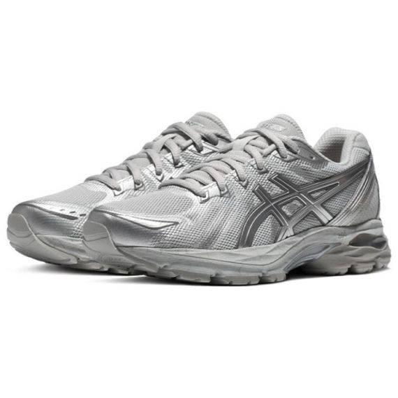 Asics Гель FLUX 4 Беговые кроссовки Низкие Женские