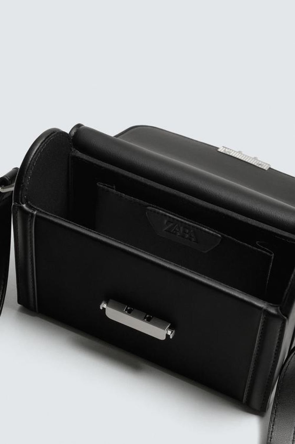 ZARA ЖЕСТКАЯ СУМКА, ЧЕРНЫЙ