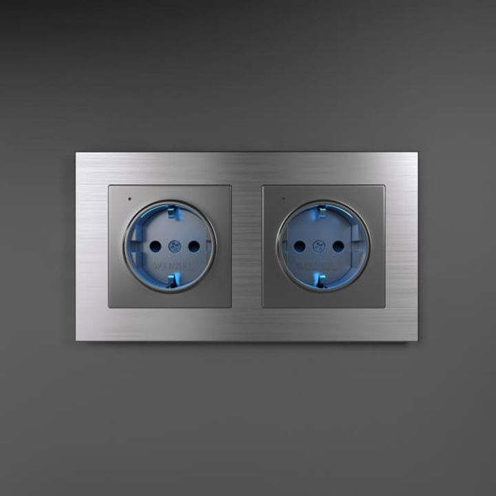 Розетка с заземлением с подветкой Werkel серебряный W1171406 4690389171680