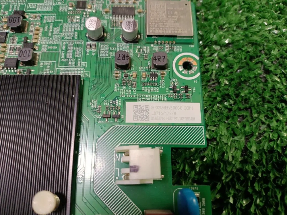 Плата для телевизора Doffler 32KHS67 RSAG7.820.11331/ROH (с разбора)