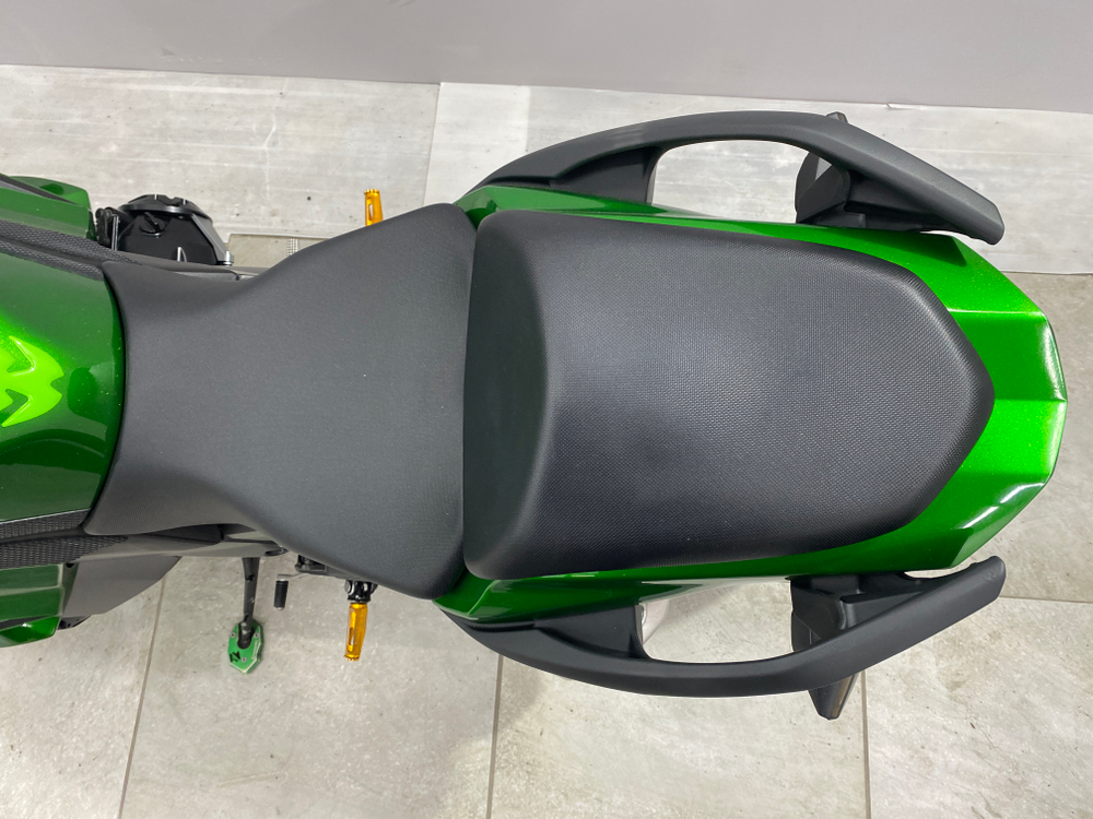 Kawasaki Ninja 1000A 049562