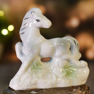 Фигурка Символ года 2026 "Лошадки" 7,5см