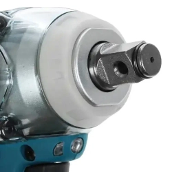 Makita DTW285RME аккумуляторный ударный гайковерт (2 x 4 Ач, ЗУ)