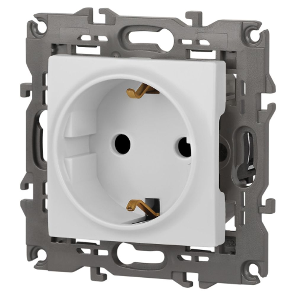 Розетка ЭРА Elegance 14-2102-01М с заземлением 2P+E Schuko со шторками 16А-250В белый матовый