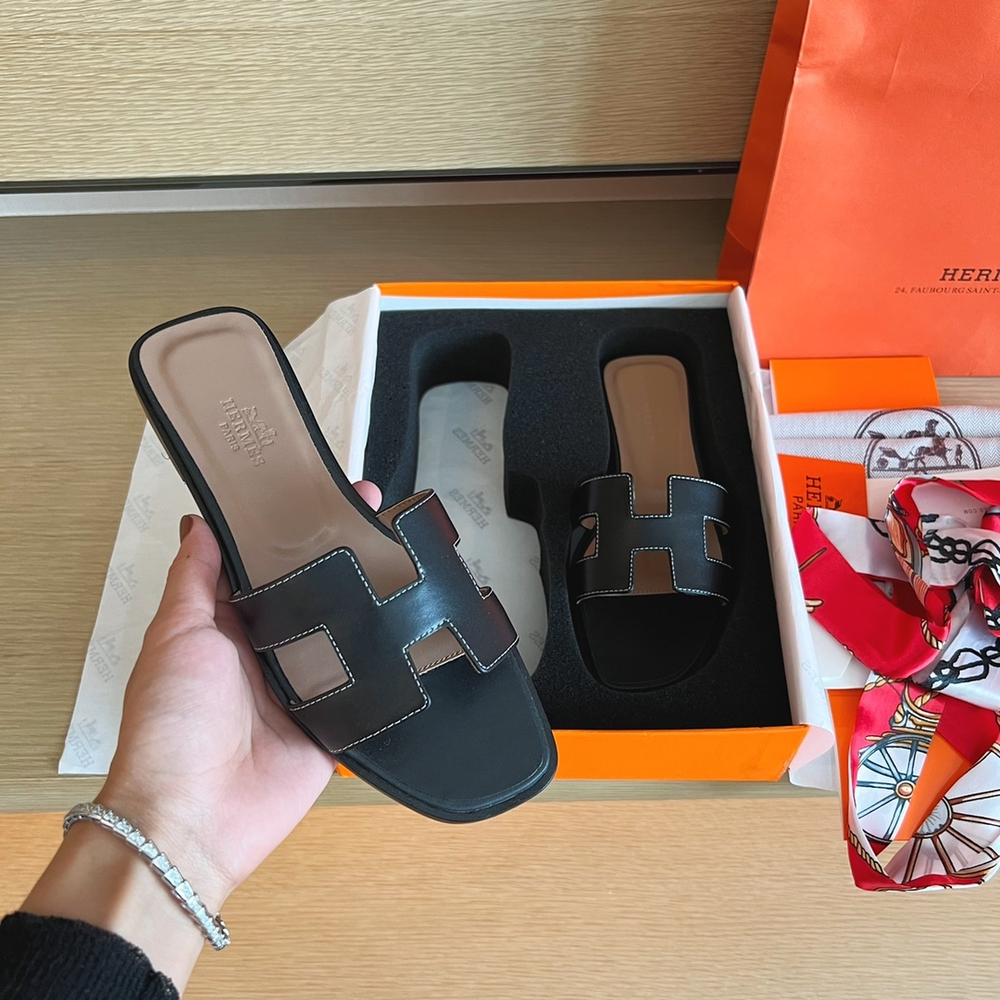 Hermes Oran Sandal