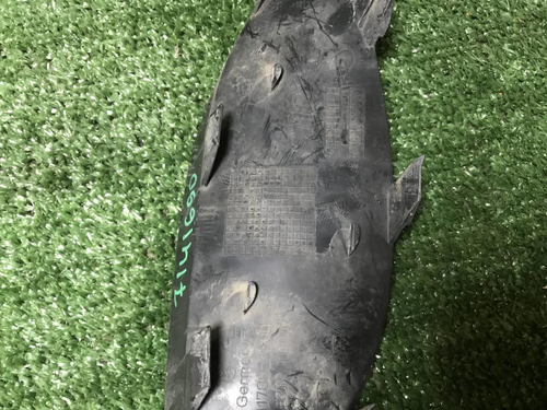 Решетка переднего бампера Mercedes CLA C117 13-16