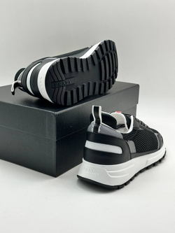 Кроссовки Prada