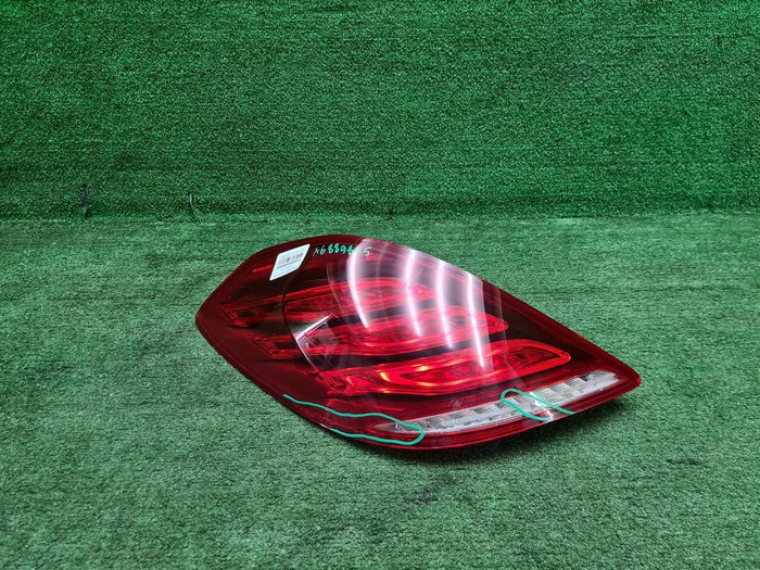 Фонарь левый Mercedes S W222 (2013-2017)